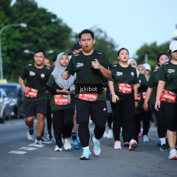 Runner Photo 3681855