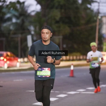 Runner Photo 3681888
