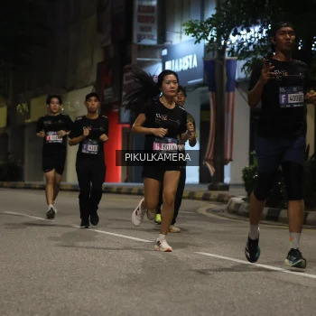 Runner Photo 3681889