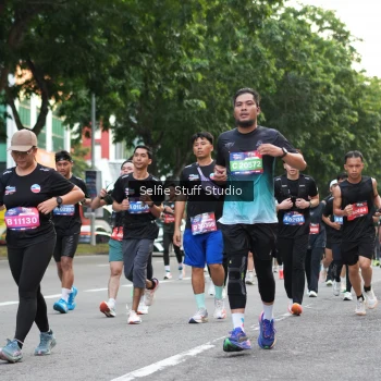 Runner Photo 3681891