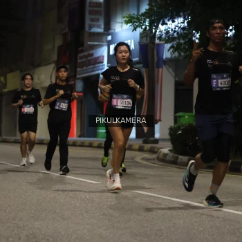 Runner Photo 3681893