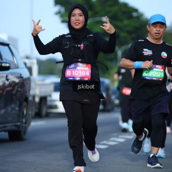 Runner Photo 3681901