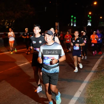 Runner Photo 3681905