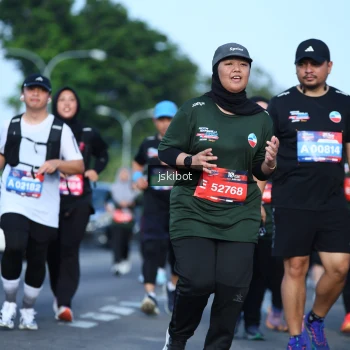 Runner Photo 3681906