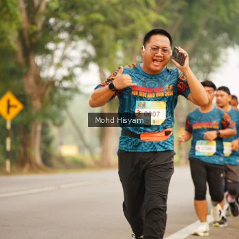 Runner Photo 3681962
