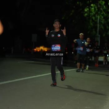 Runner Photo 3681977