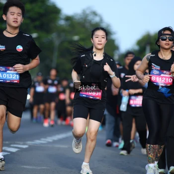 Runner Photo 3682009