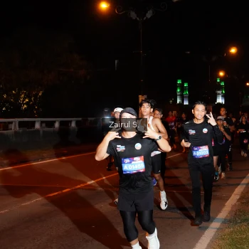 Runner Photo 3682014