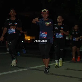 Runner Photo 3682027