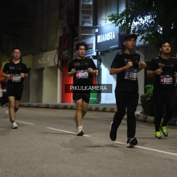 Runner Photo 3682037