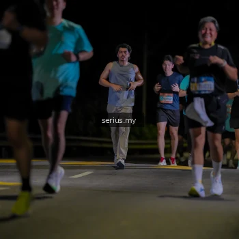 Runner Photo 3682043