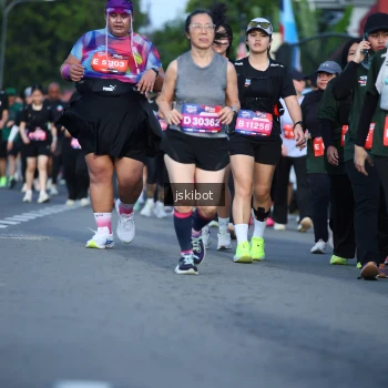 Runner Photo 3682071