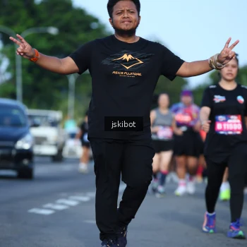 Runner Photo 3682090