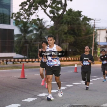 Runner Photo 3682130