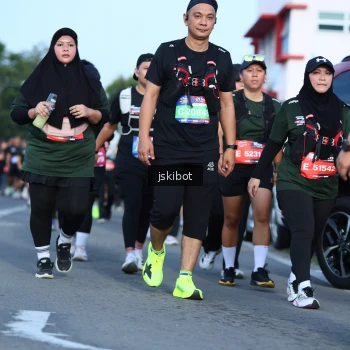 Runner Photo 3682131