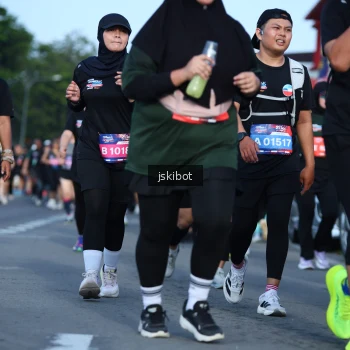 Runner Photo 3682133