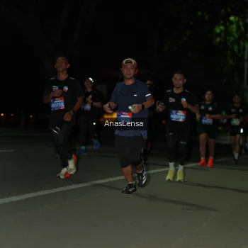 Runner Photo 3682145