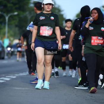 Runner Photo 3682161