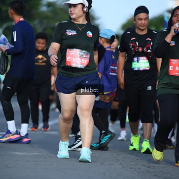 Runner Photo 3682168