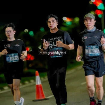 Runner Photo 3682191