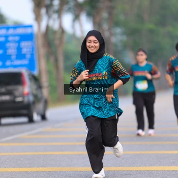 Runner Photo 3682216