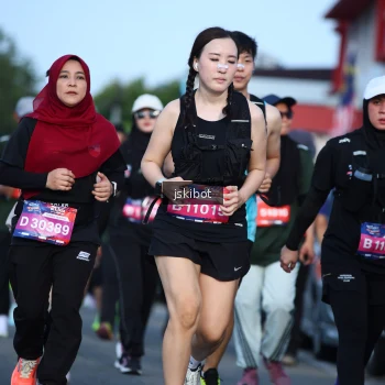 Runner Photo 3682221