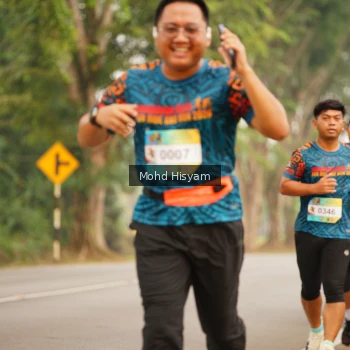 Runner Photo 3682231