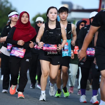 Runner Photo 3682233