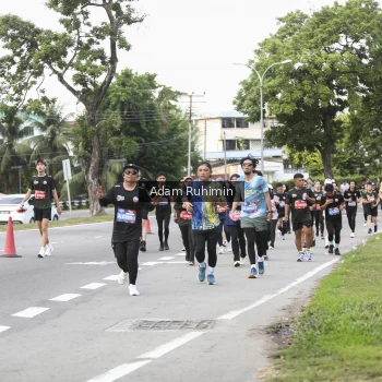 Runner Photo 3682234