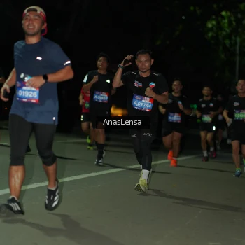 Runner Photo 3682236