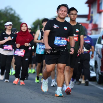 Runner Photo 3682238