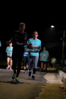 Runner Photo 3682279