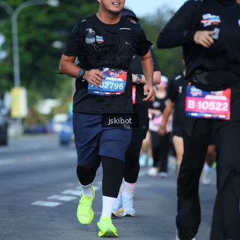 Runner Photo 3682284