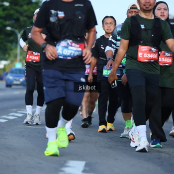 Runner Photo 3682289