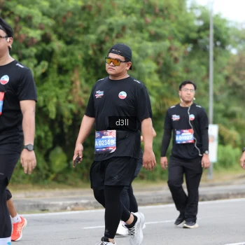 Runner Photo 3682299