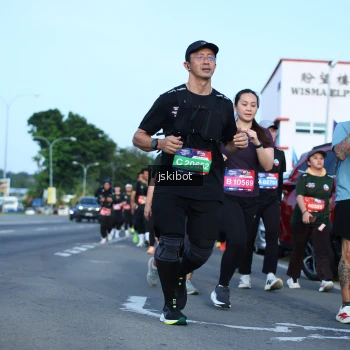 Runner Photo 3682356