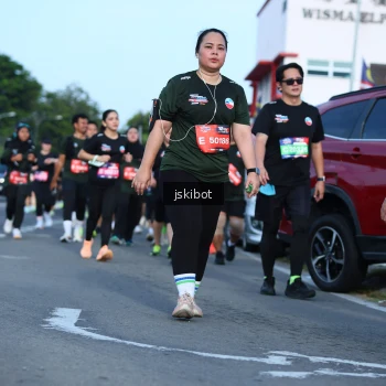 Runner Photo 3682366