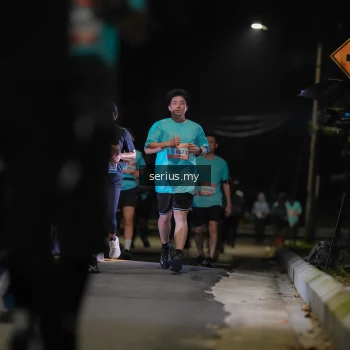 Runner Photo 3682371