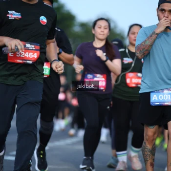 Runner Photo 3682375