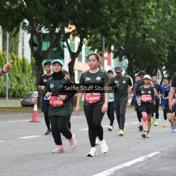 Runner Photo 3682394