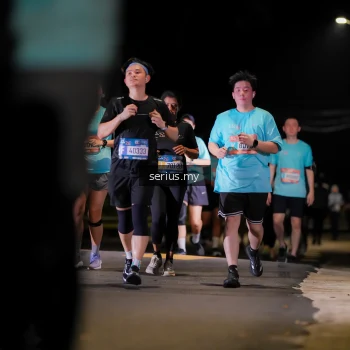 Runner Photo 3682398
