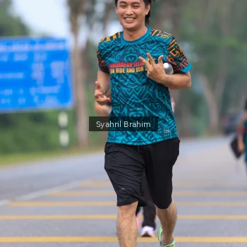 Runner Photo 3682466
