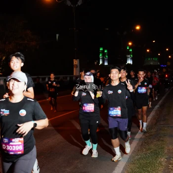 Runner Photo 3682500