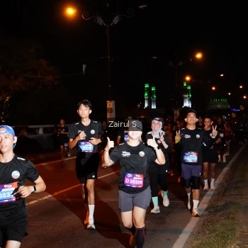 Runner Photo 3682501