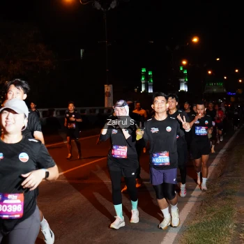 Runner Photo 3682534