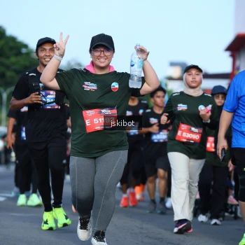 Runner Photo 3682561