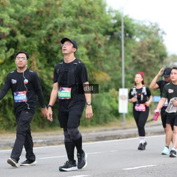 Runner Photo 3682571