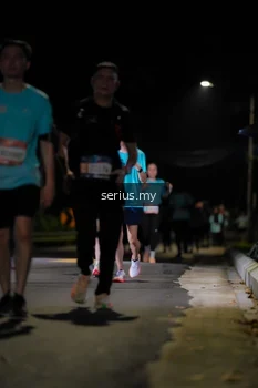 Runner Photo 3682590