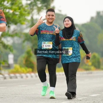 Runner Photo 3682596