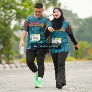 Runner Photo 3682613